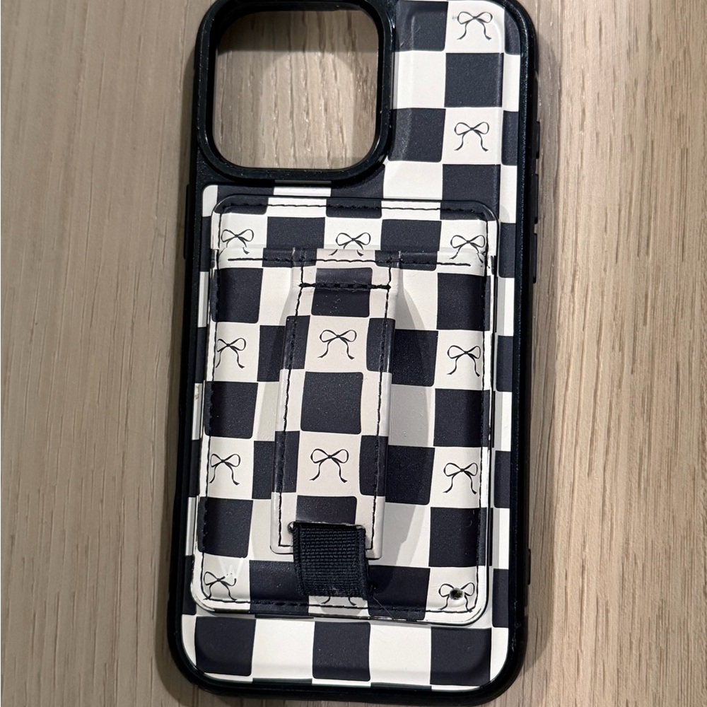 Walli Bow Noir Magnetic Case and Wallet Black and Cream iPhone 16 pro max Case - Picture 3 of 8